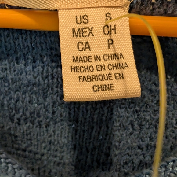 DKNY Size Small Sparkly - Picture 3 of 4